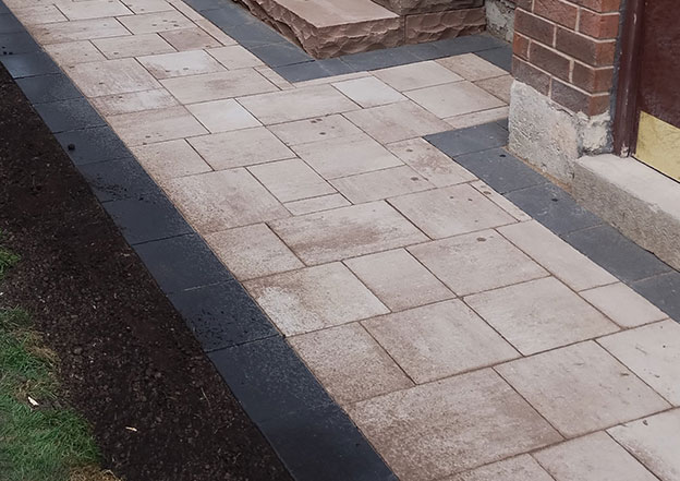 Interlock Walkways & Patios in Aurora
